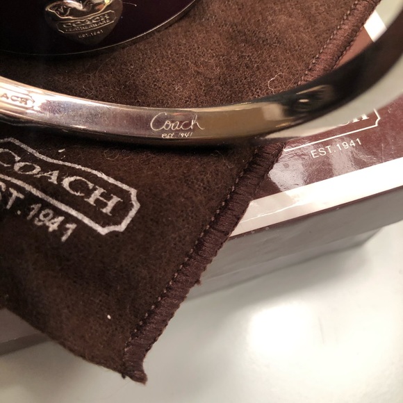 💗COACH silver and silver enamel bangle bracelet💜 - Picture 3 of 3